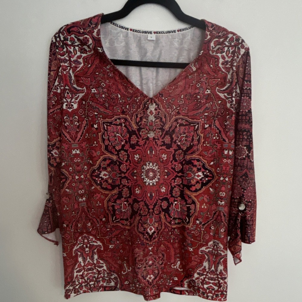 Exclusive Red Paisley Button Front V-Neck‎ 3/4 Sleeve Blouse L Women's